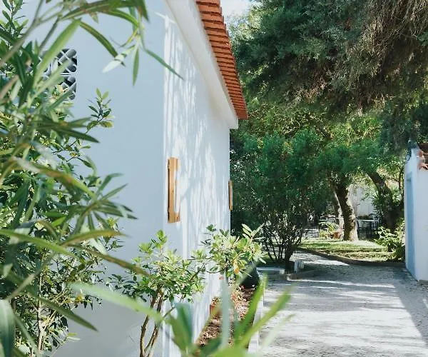 Senhora Do Cabo Meco Homy Holidays بيت ضيافة 4*