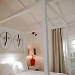 Гостевой дом Senhora Do Cabo Meco Homy Holidays
